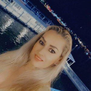 Meet your Posher, Lorena